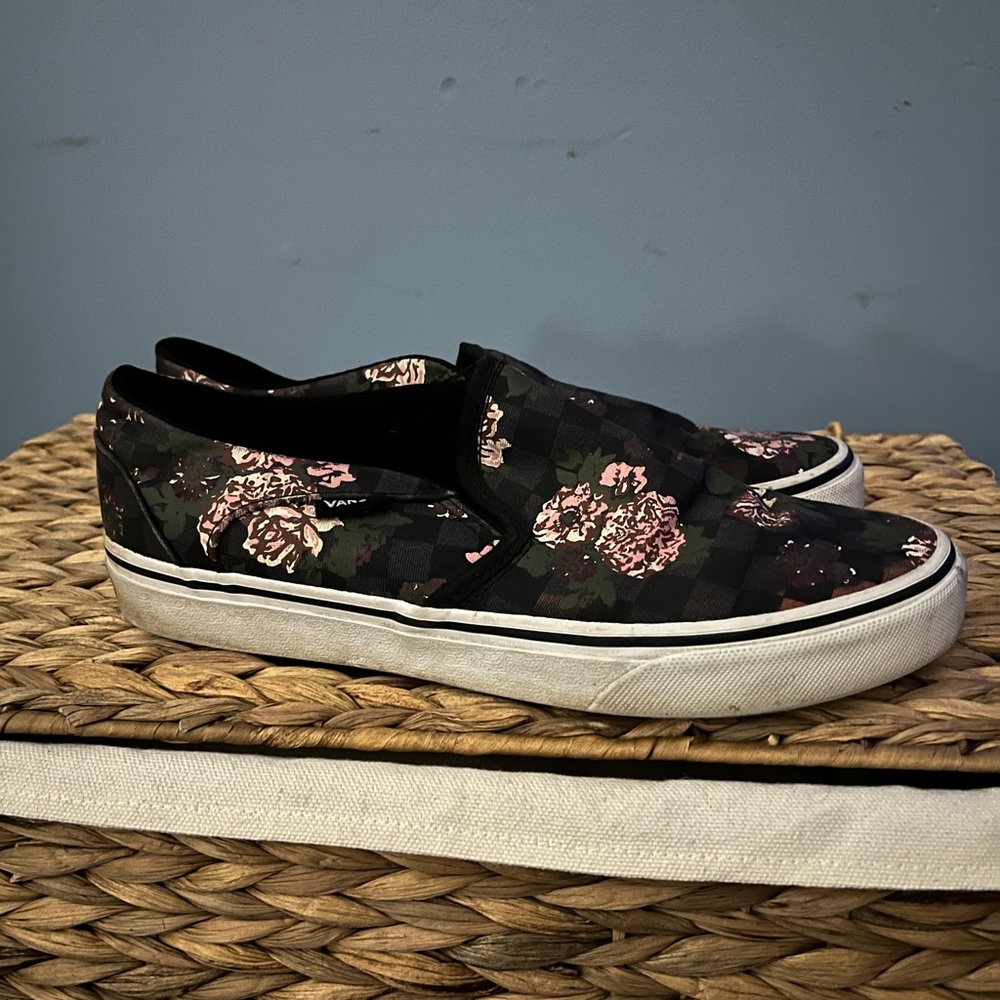 Women’s Rose Petal Flower Vans size 8 - Picture 5 of 7